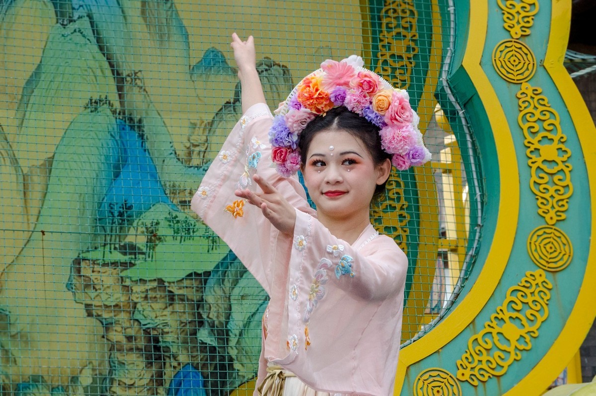 灯会演出人像（五）