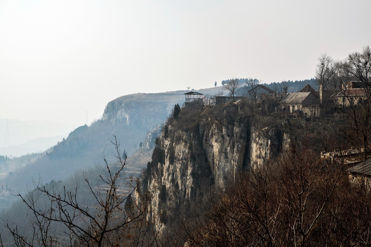 峭壁上的小山村（十二）