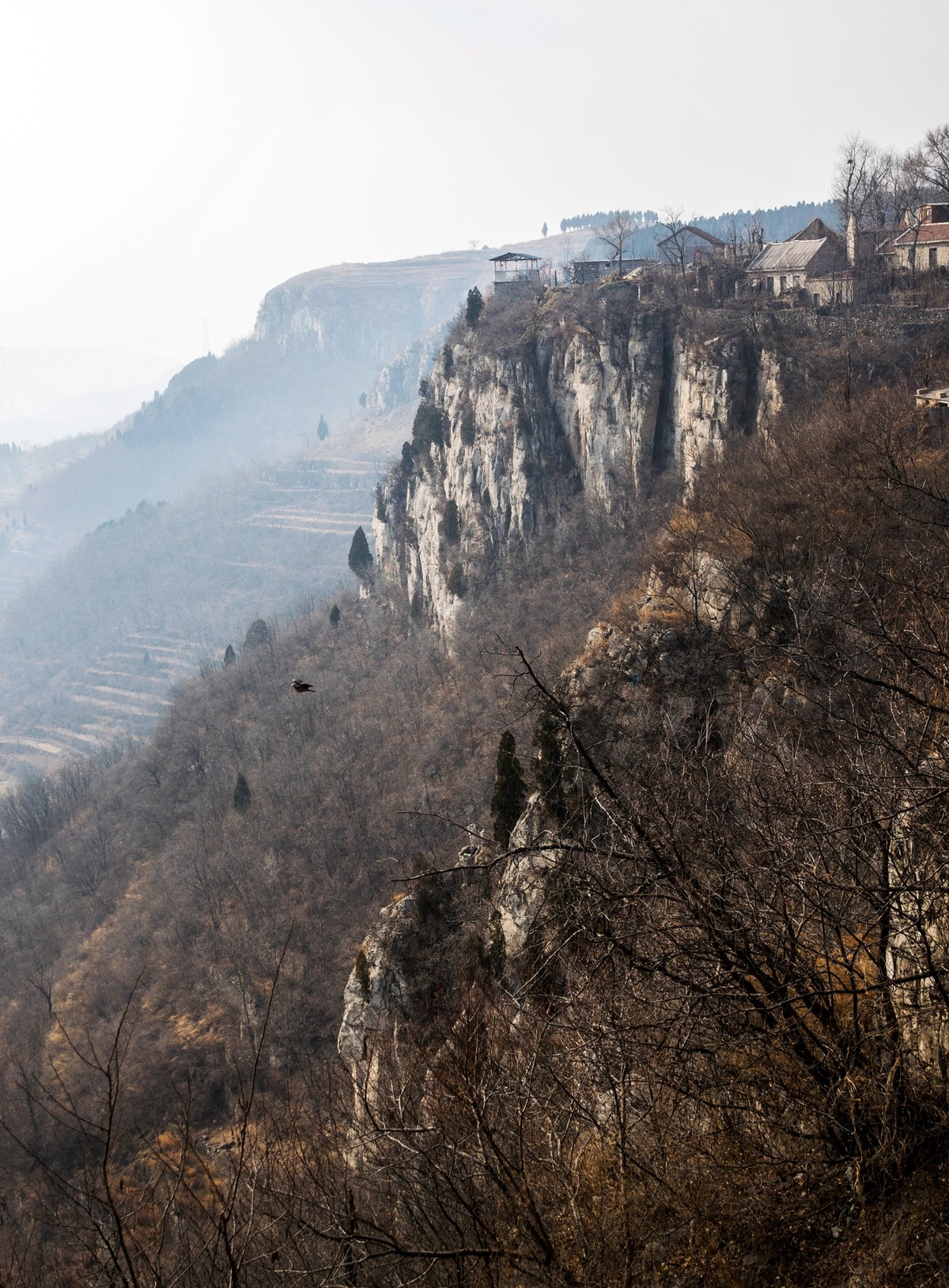 峭壁上的小山村（十二）