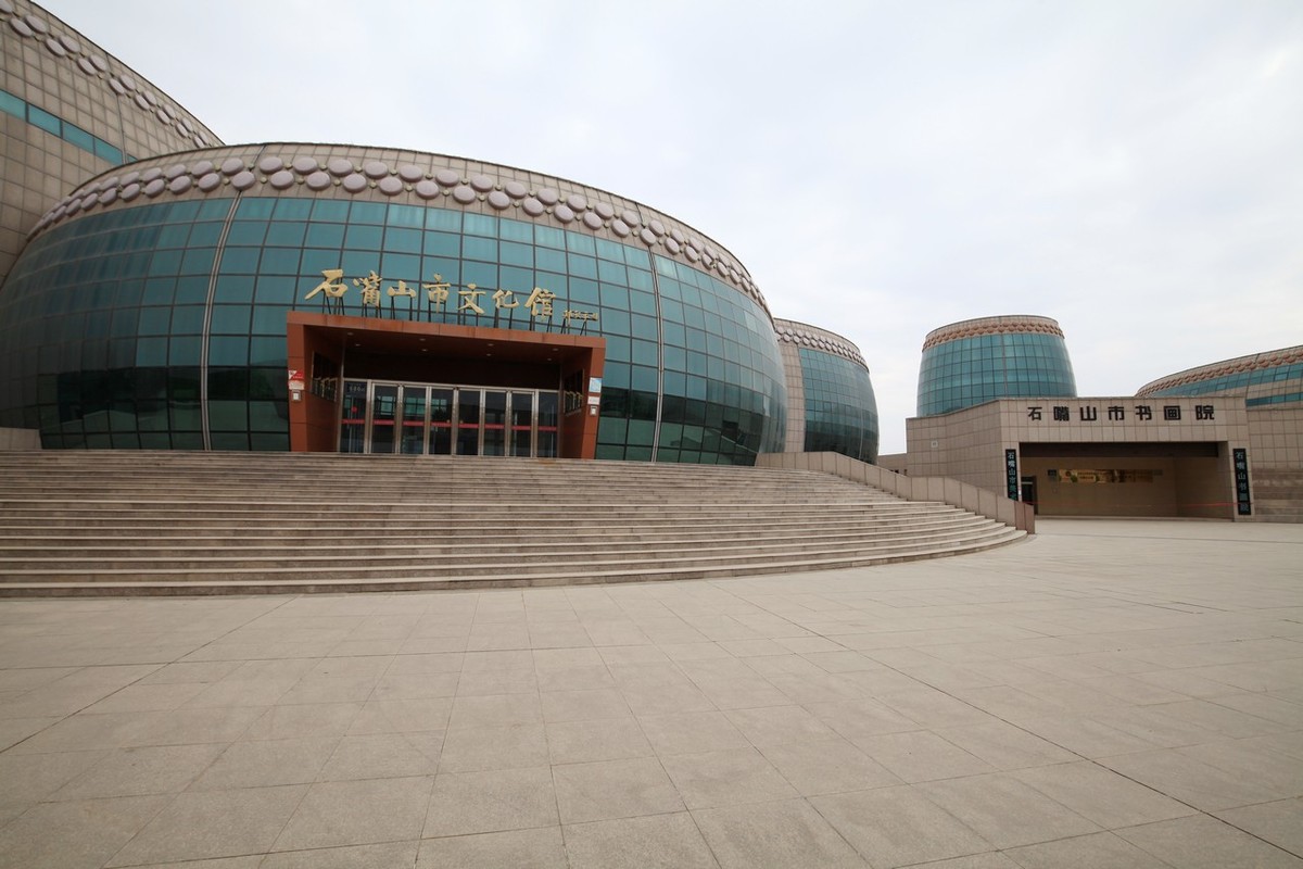 一组鼓型建筑物！