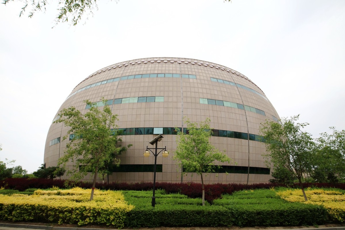 一组鼓型建筑物！