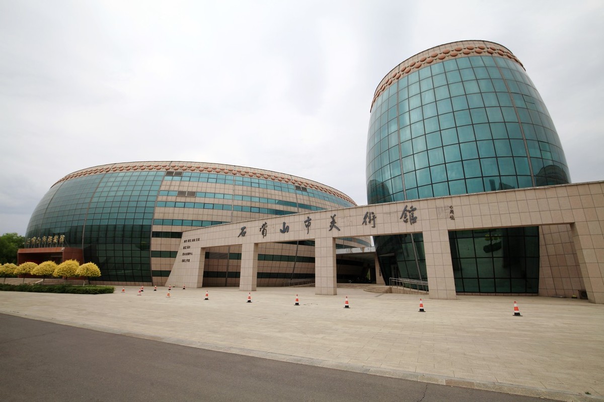 一组鼓型建筑物！