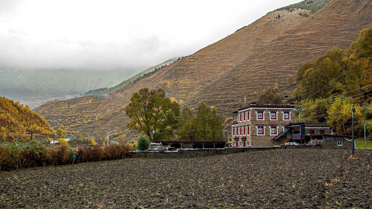 秋行川西高原--日头村【2】