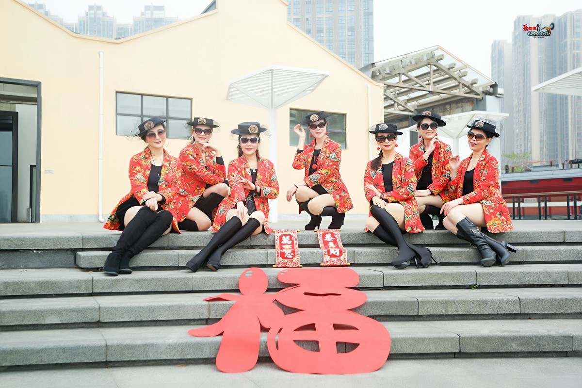 【新春七美女】---梁祝、蝴蝶、高妹、文文、卫红、小梅、清心