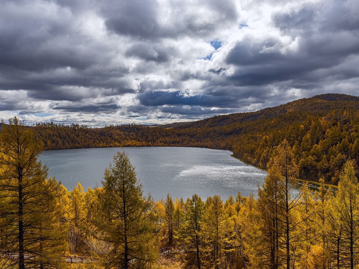 旅游记录 ：内蒙古 · 兴安盟 · 阿尔山 · 驼峰岭天池