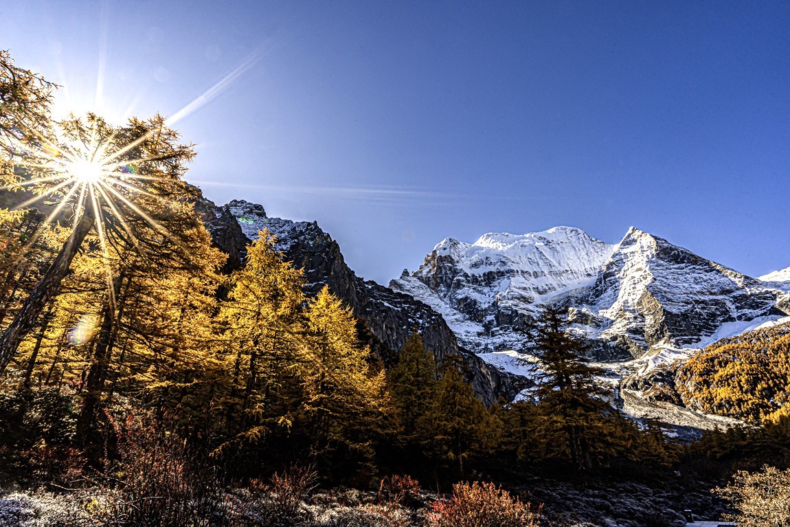 仙乃日--稻城亚丁三神山之首【2】告假帖