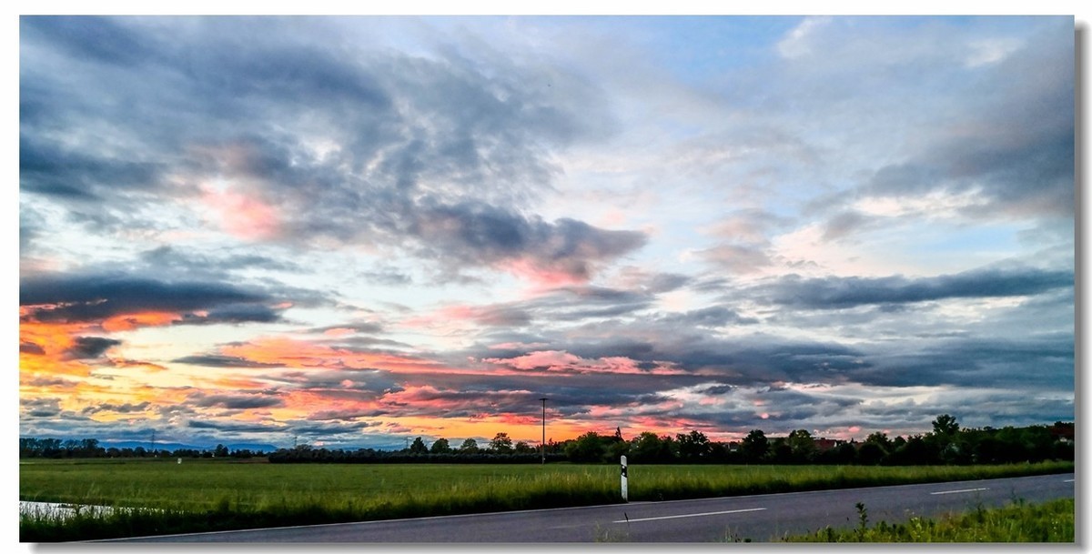 晚霞原野（南德）