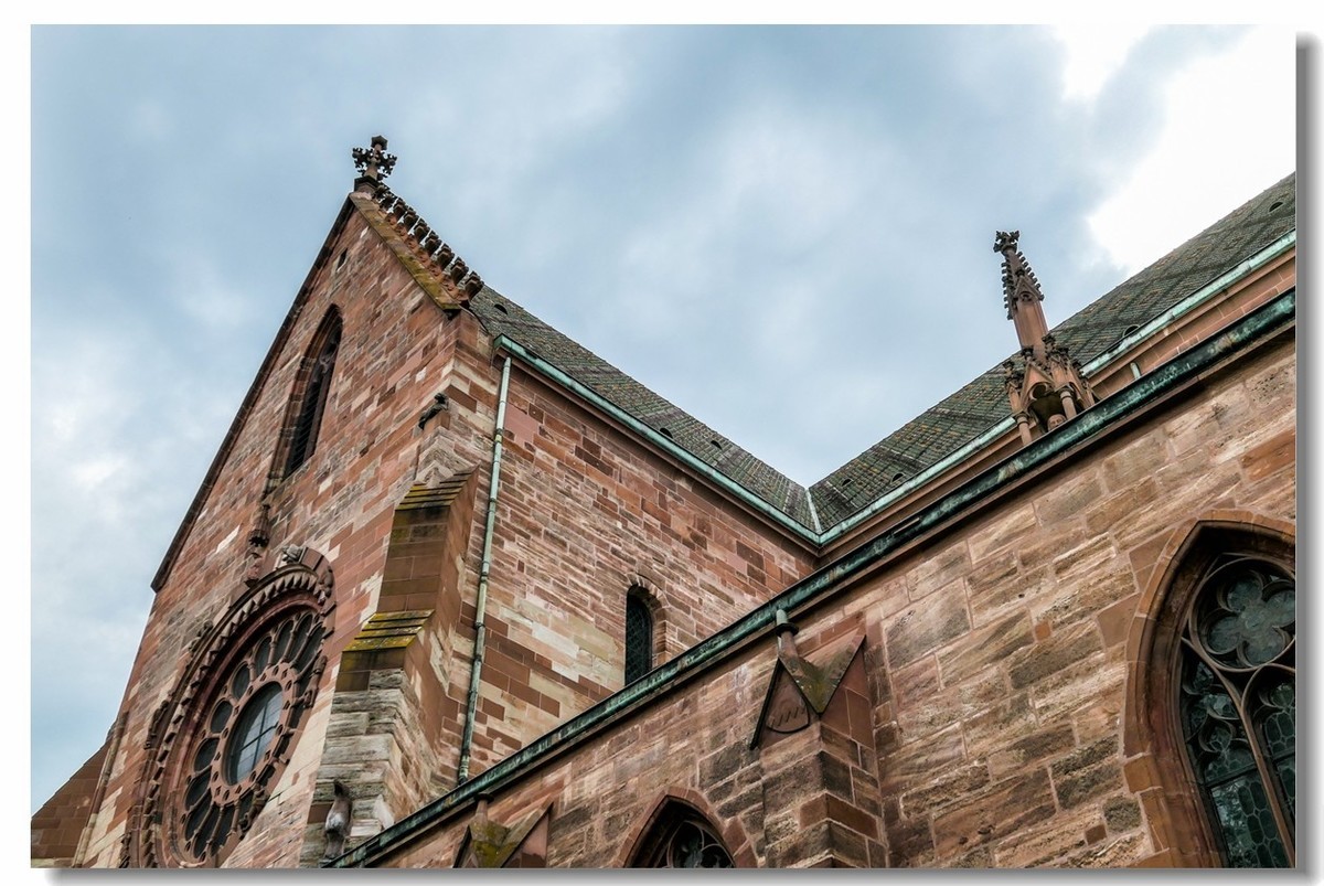 巴塞尔之--大教堂“主教坐堂”