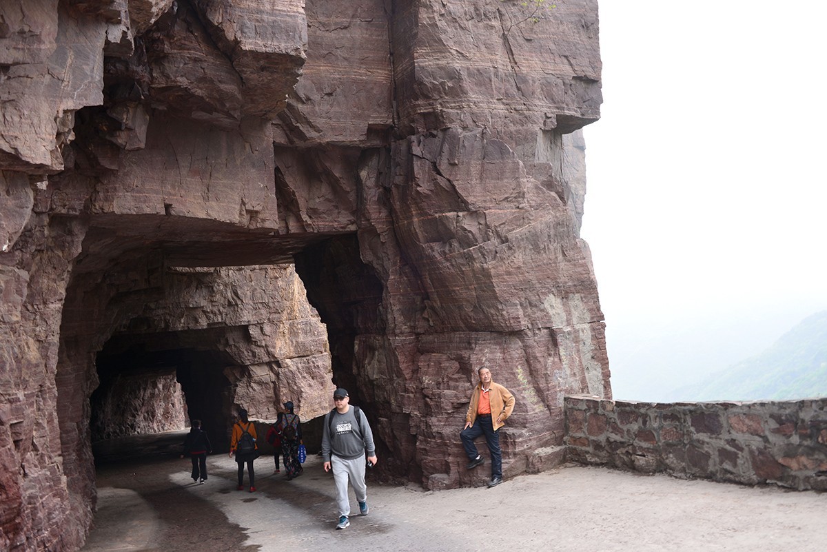 挂壁公路（河南辉县郭亮村）