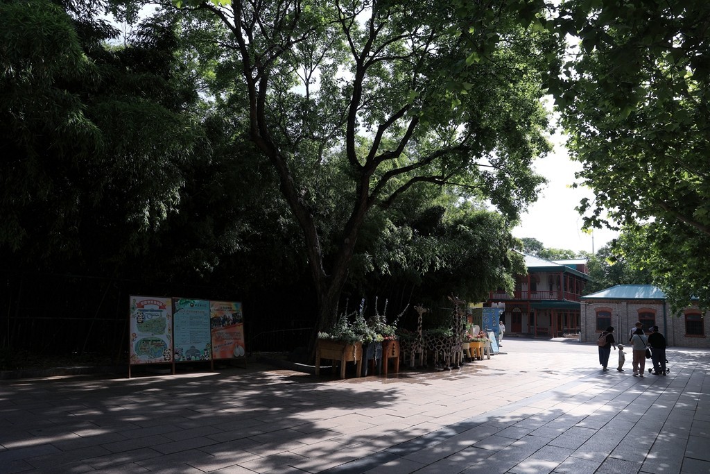 清晨的北京动物园