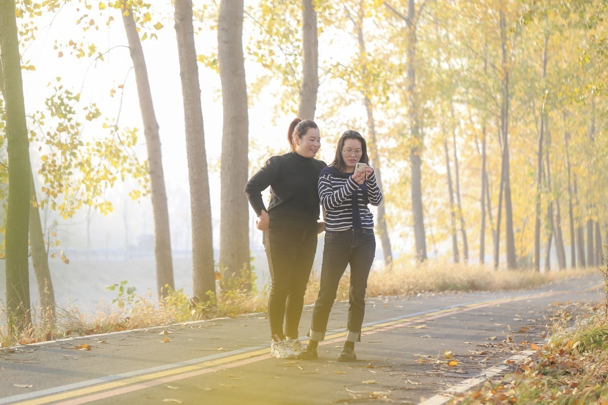百微拍一些人像