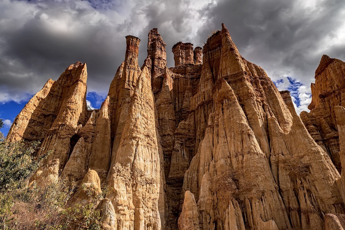 云南元谋 · 浪巴铺土林（2）