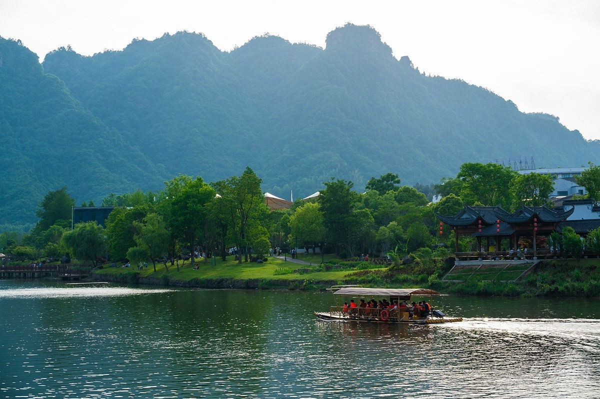 游齐云山（二）