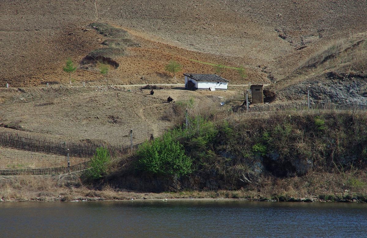 鸭绿江上看朝鲜-40P