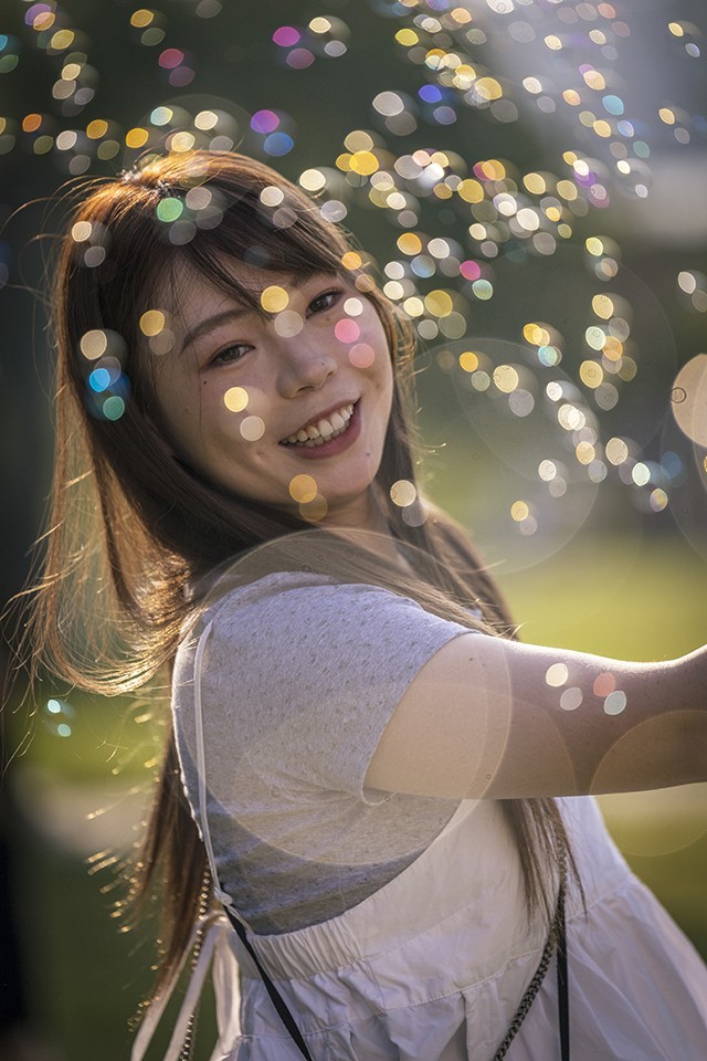 《多彩的青春》