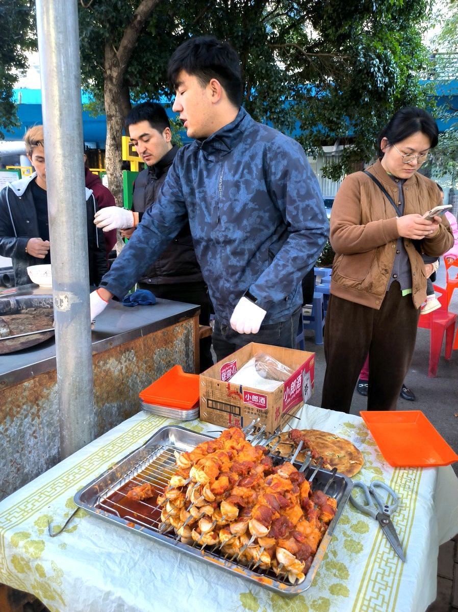 漫步星城 走街串巷（578）仿佛来到大西北