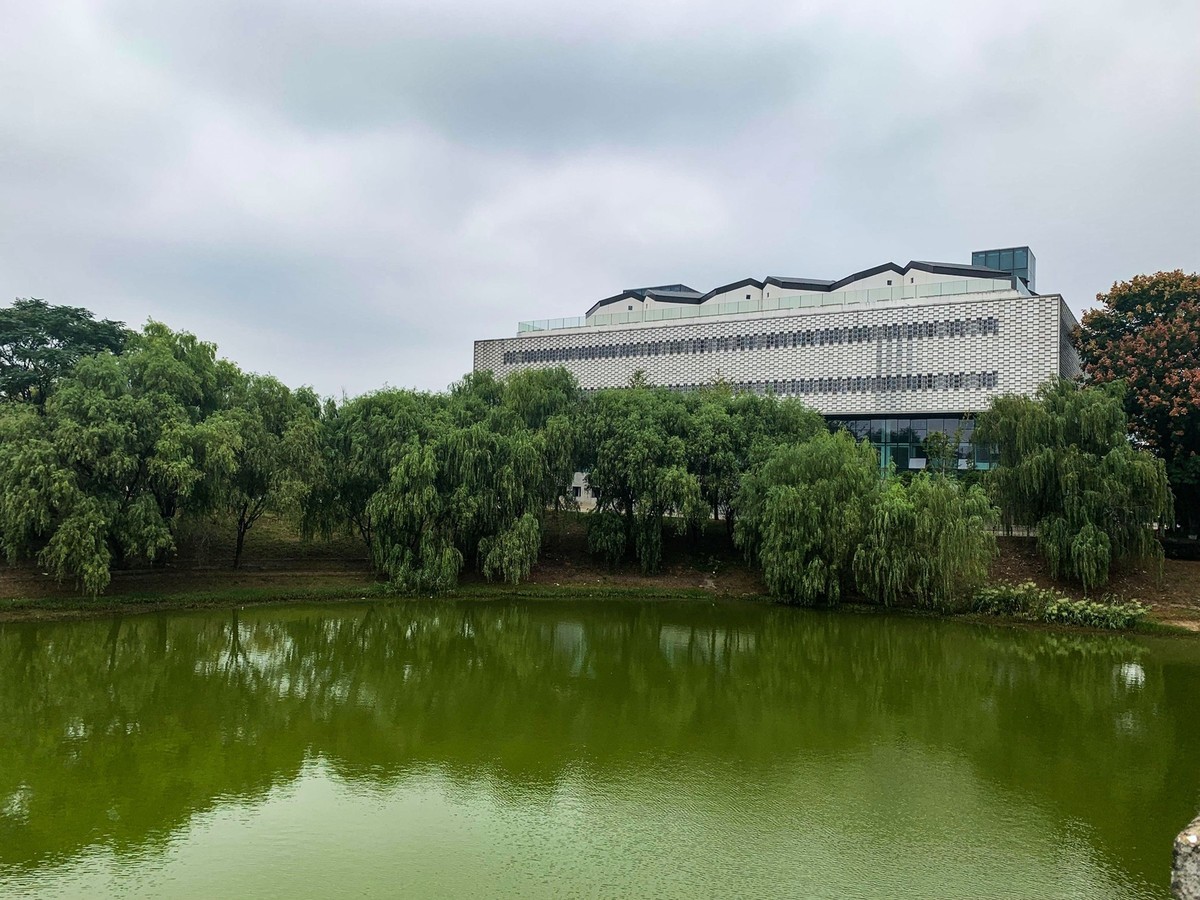 中南大学新校区1[手机版]