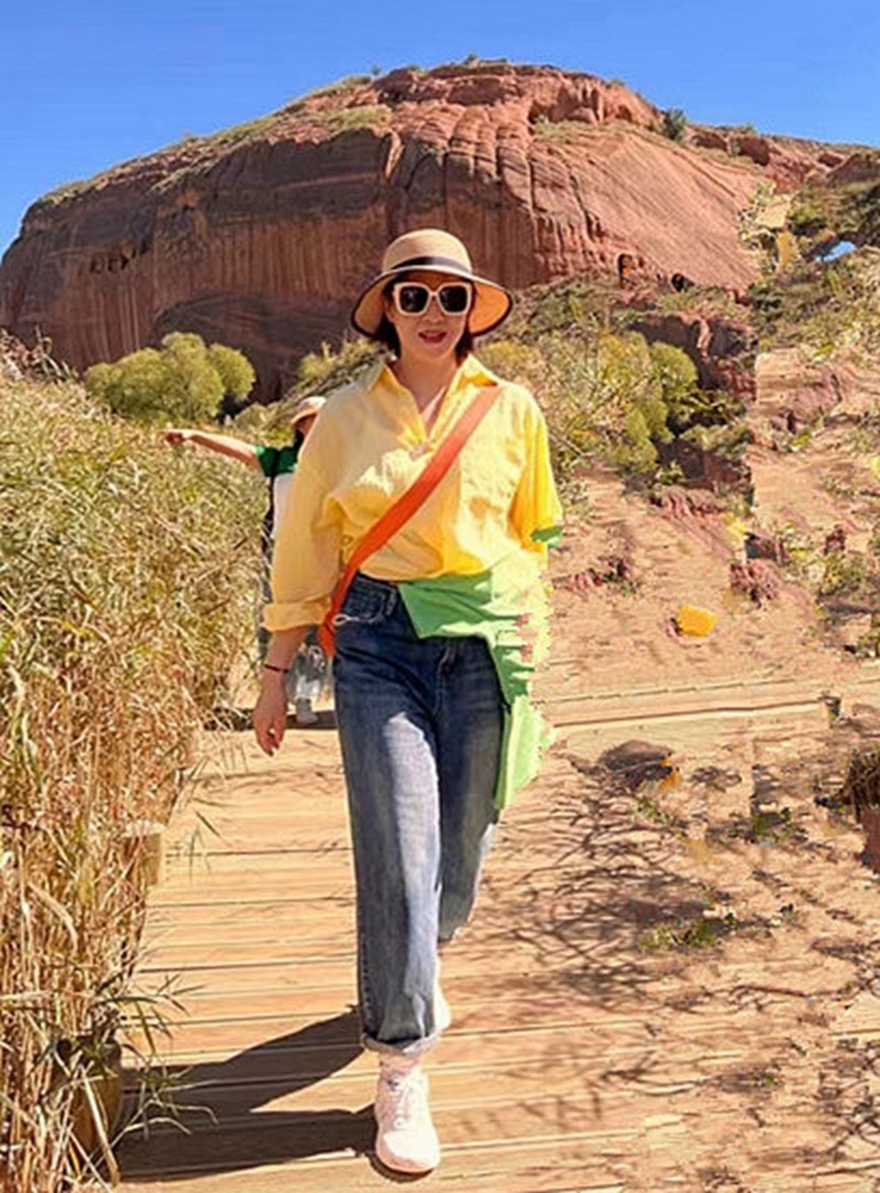 《不老松：2015中国优导中游张松拍摄集选》秦晋奇观(20)丹霞赤壁、闫家寨子火红色的丹