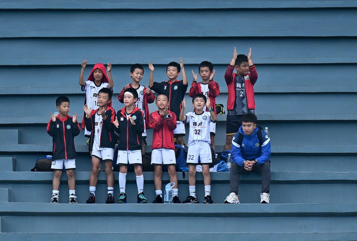 场内场外皆风景