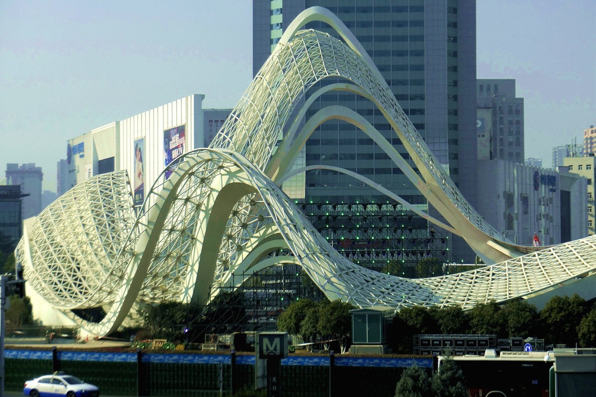 光谷广场的地下