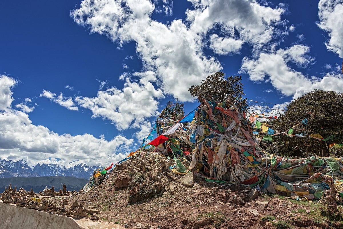 2019 . 06 . 离藏返川 · 芒康红拉山垭口（告假）