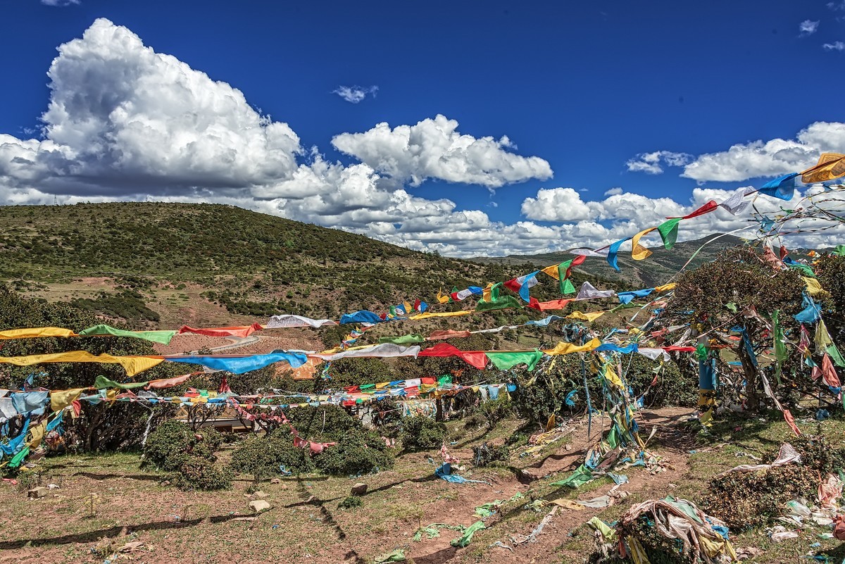 2019 . 06 . 离藏返川 · 芒康红拉山垭口（告假）