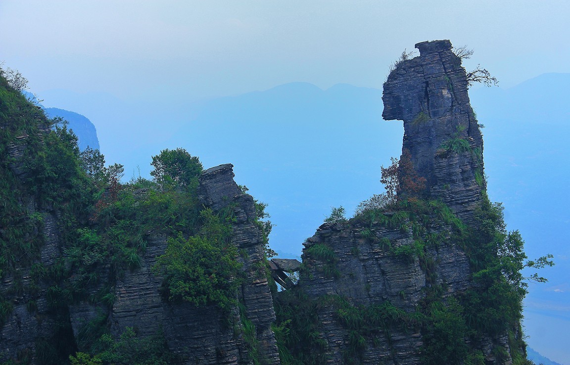 节日帖，庆五一劳动节《旅游抓拍片》祝大家节日愉快万事如意！