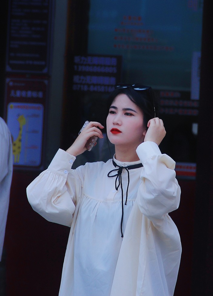 节日帖，庆五一劳动节《旅游抓拍片》祝大家节日愉快万事如意！