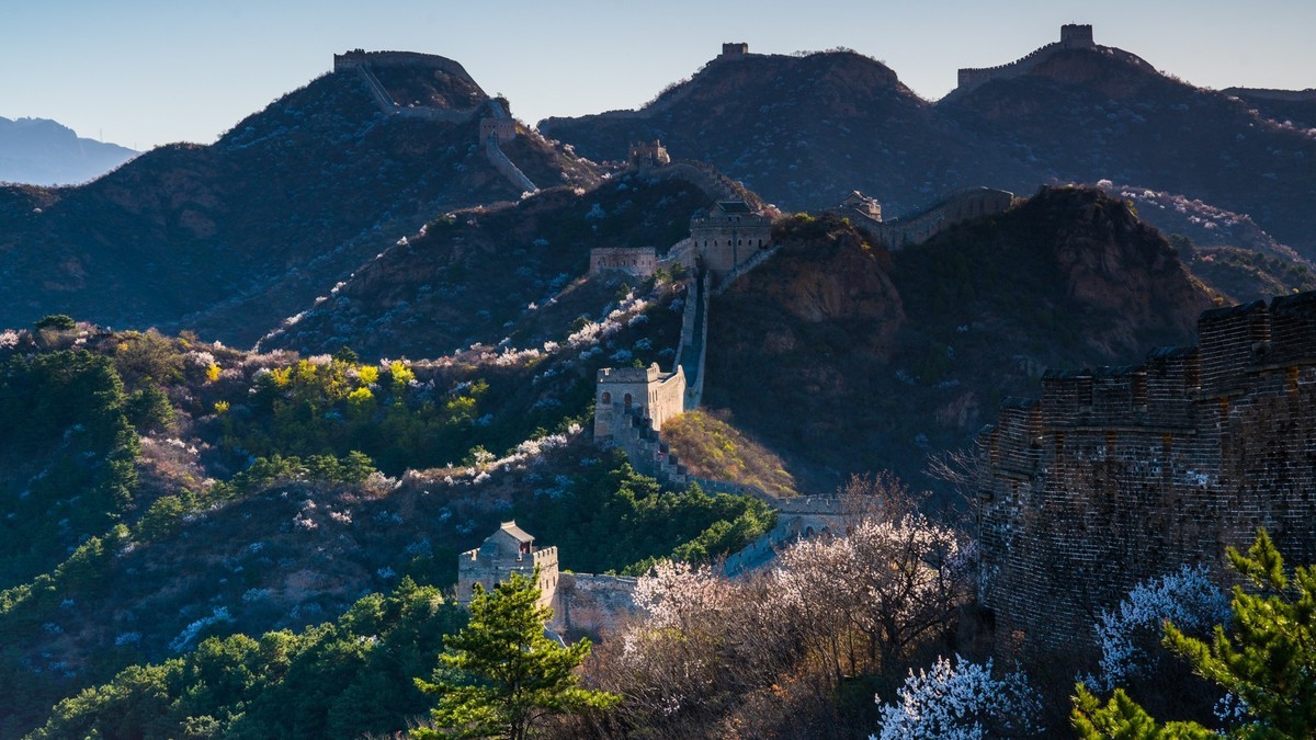 金山岭长城春色（十五）------待到山花烂漫时