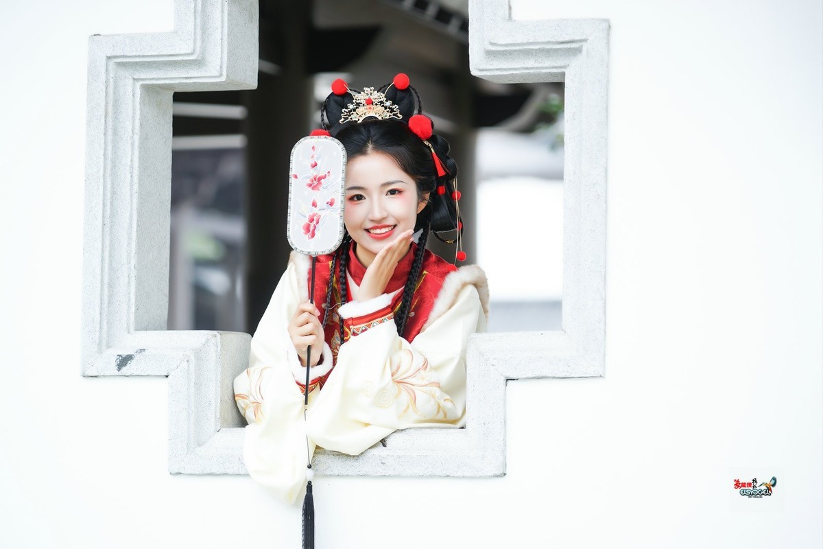 【可爱少女】---君君