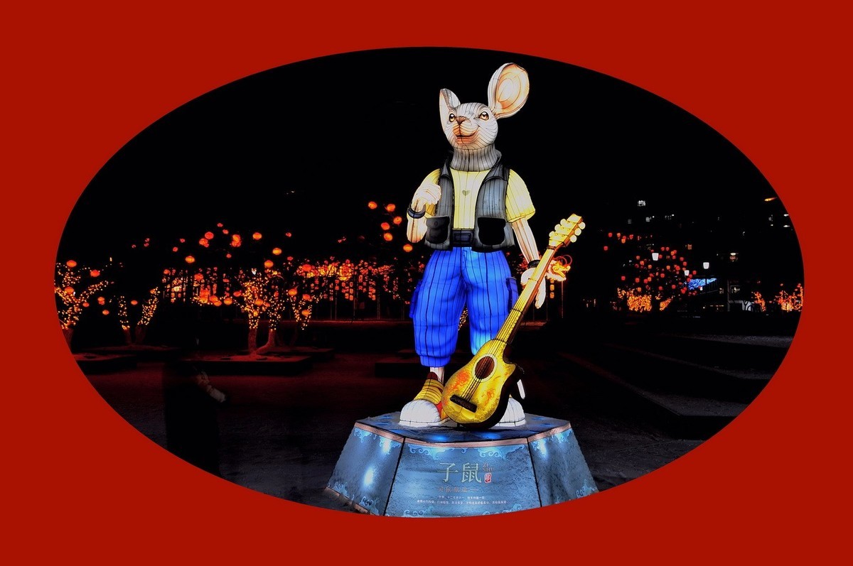 灯展十二属性的新春祝福