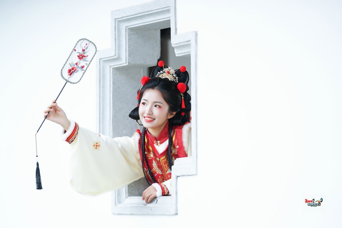 【可爱少女】---君君