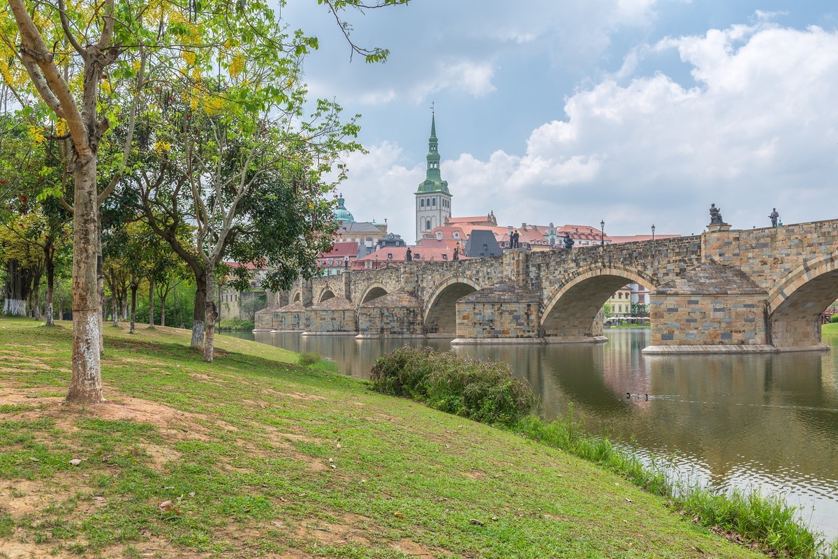 松山湖风光（华为全球研发基地）