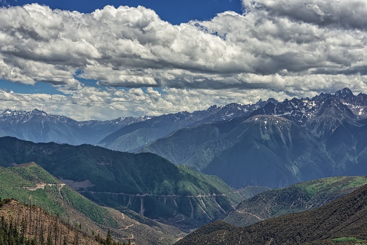 2019 . 06 . 离藏返川 · 芒康红拉山垭口（告假）