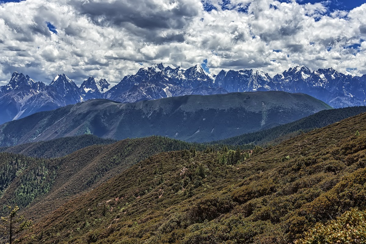 2019 . 06 . 离藏返川 · 芒康红拉山垭口（告假）