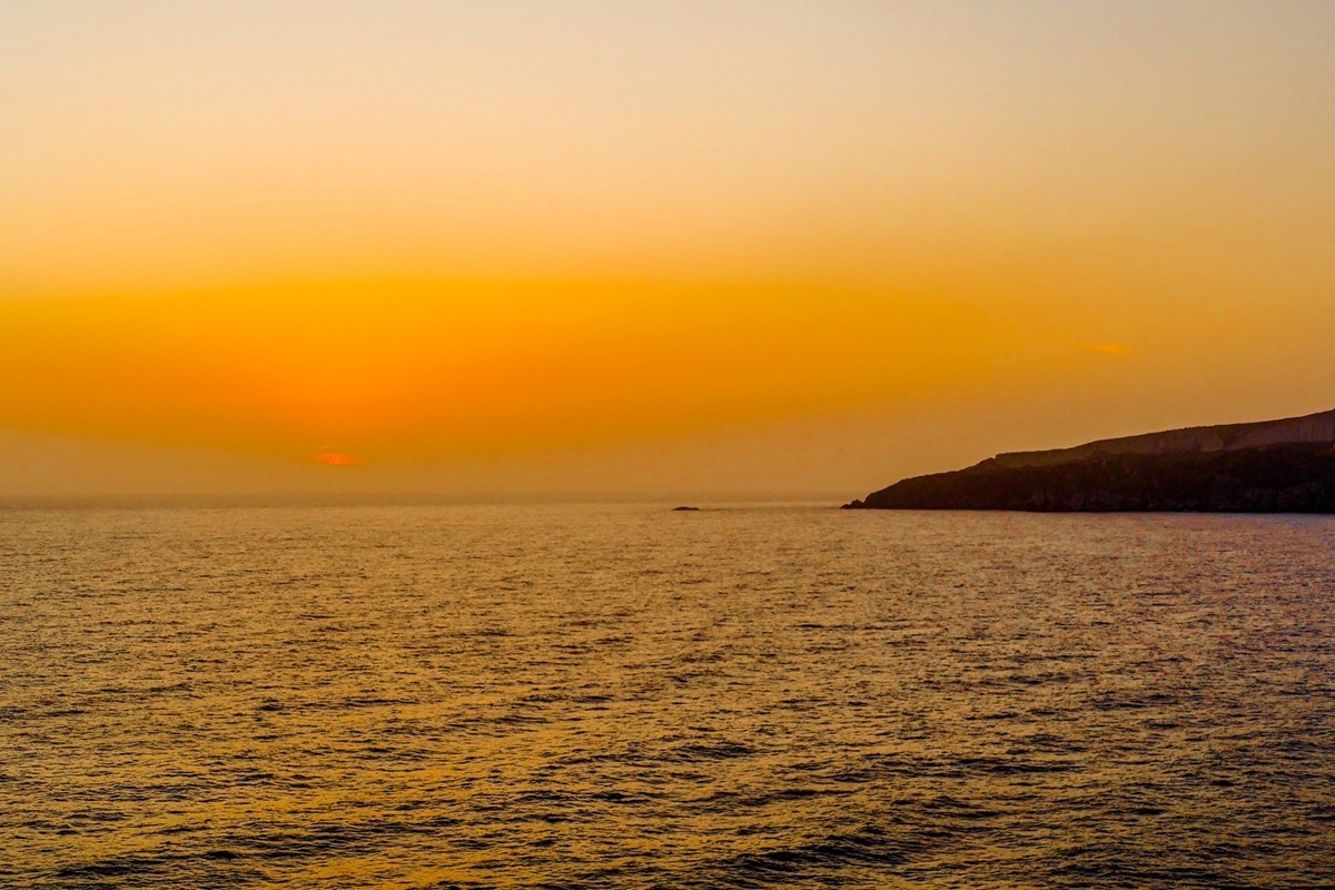 日落“圣托尼尼”（Santorini）（希腊）