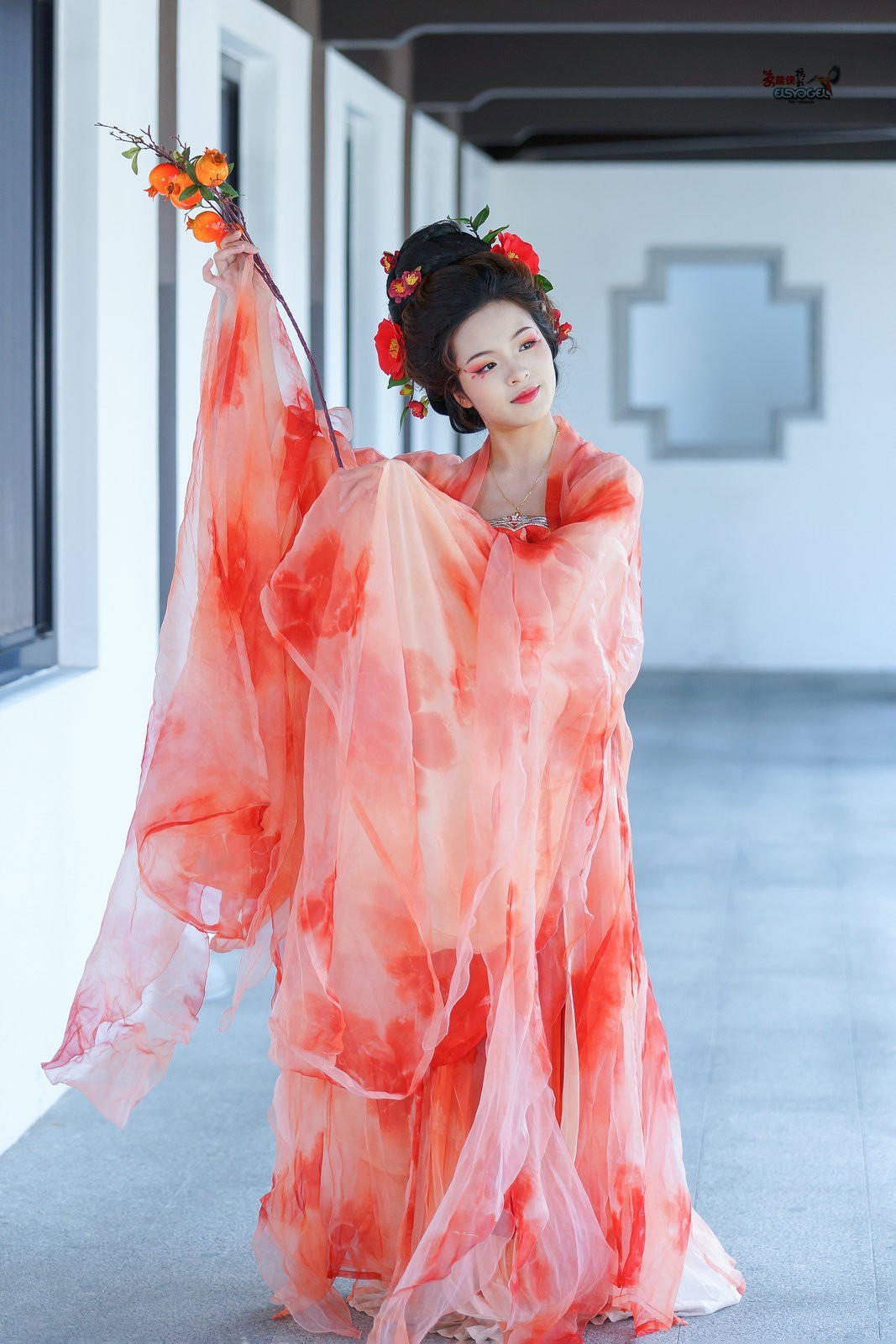 【国色芳华】---芳芳