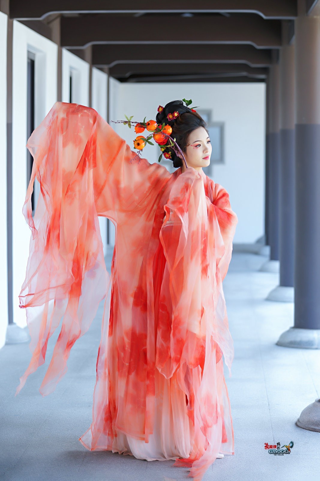 【国色芳华】---芳芳