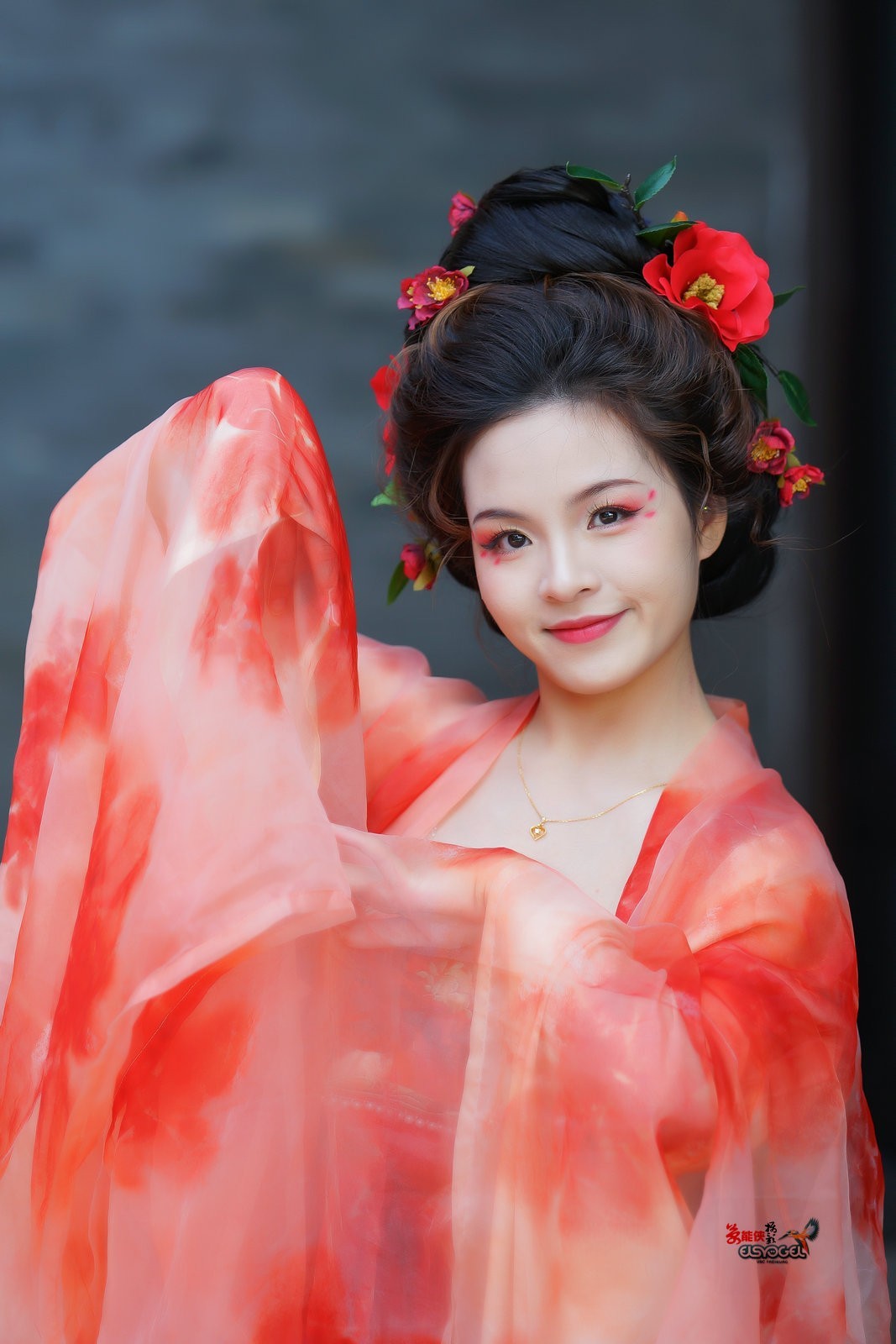 【国色芳华】---芳芳