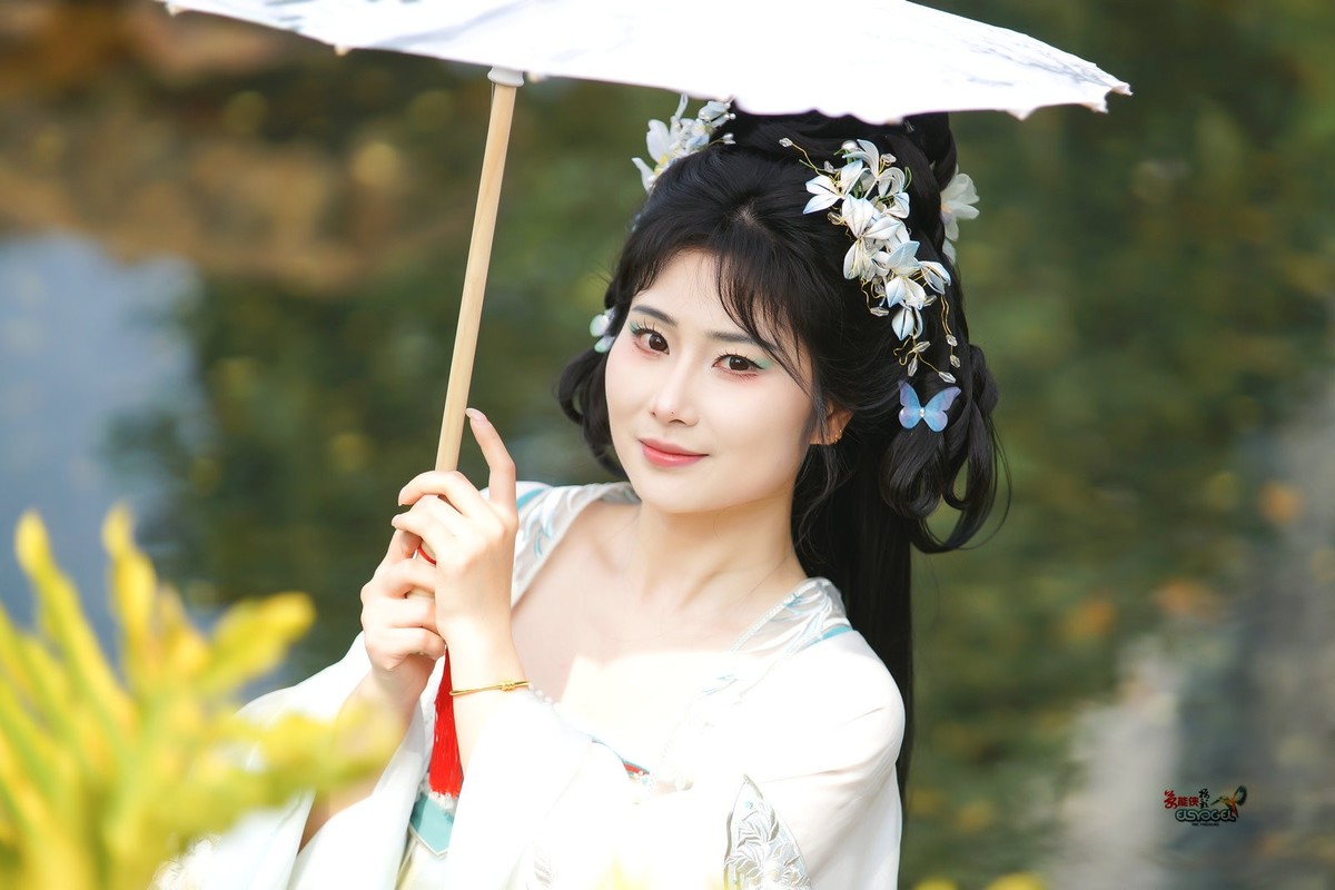 【水苑之花】---陈晨