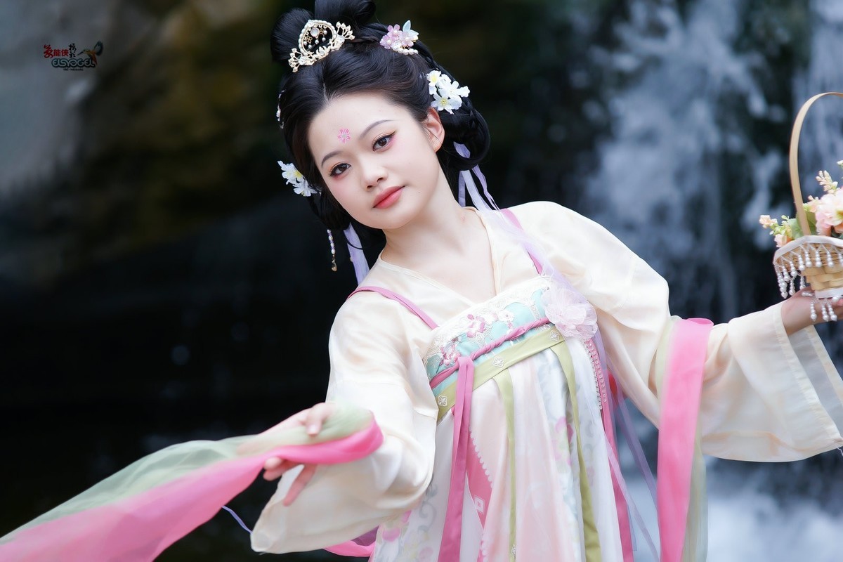 【水中花】---小越