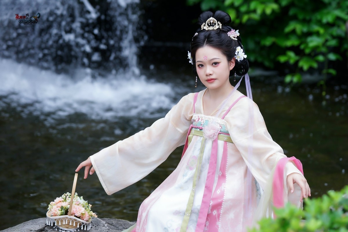 【水中花】---小越