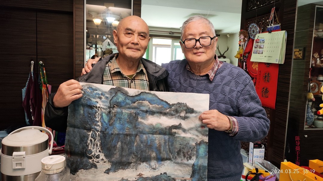 沪上行会老友     周鸣天