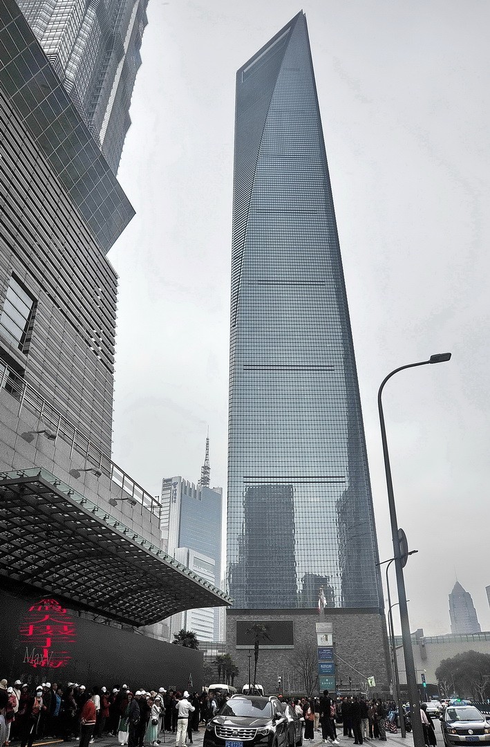 沪上行会老友     周鸣天