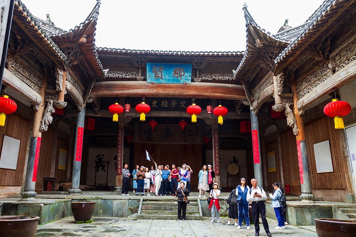 走进“千烟之地”的徽州古村——汪口