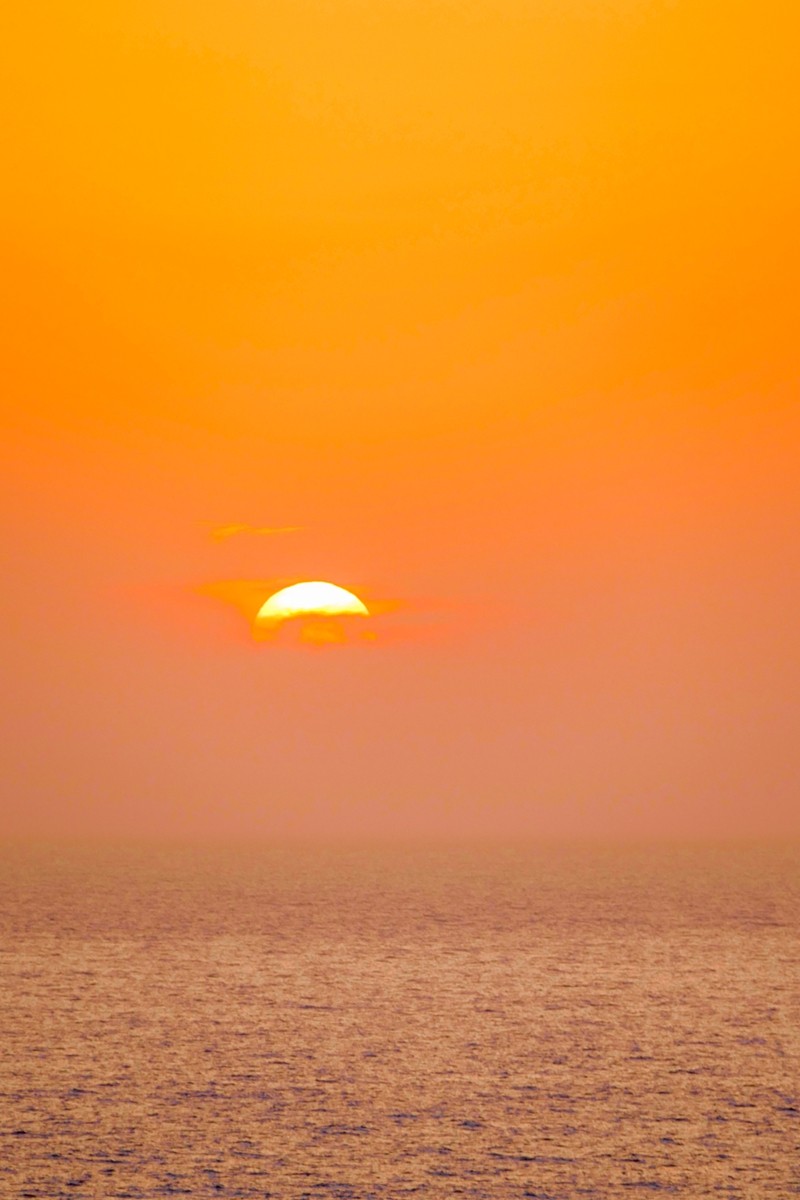 日落“圣托尼尼”（Santorini）（希腊）