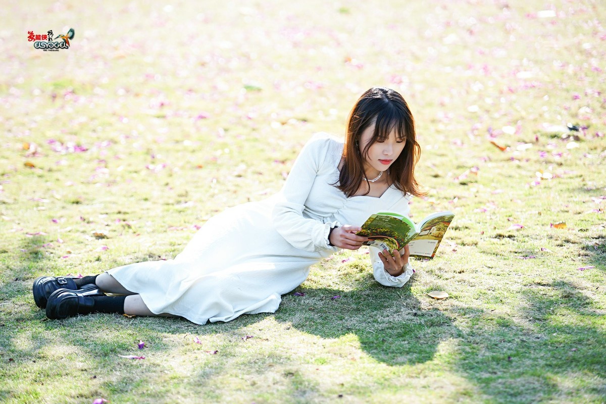 【正午女生】---曼芝