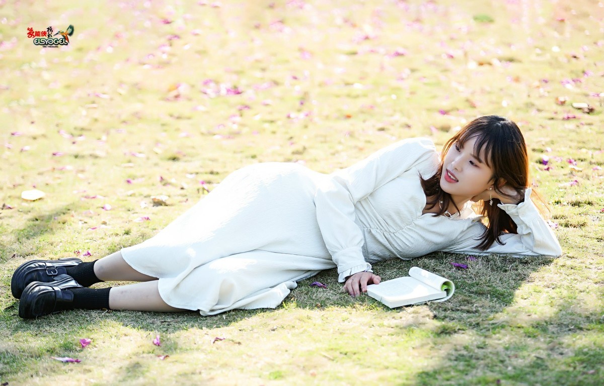 【正午女生】---曼芝