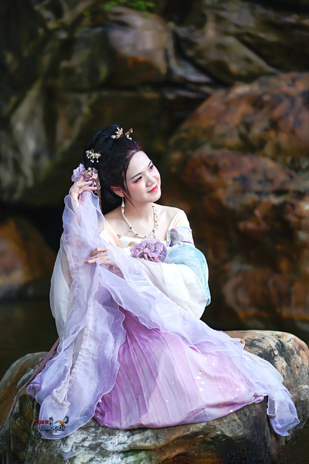 【石头花仙 】---馨馨