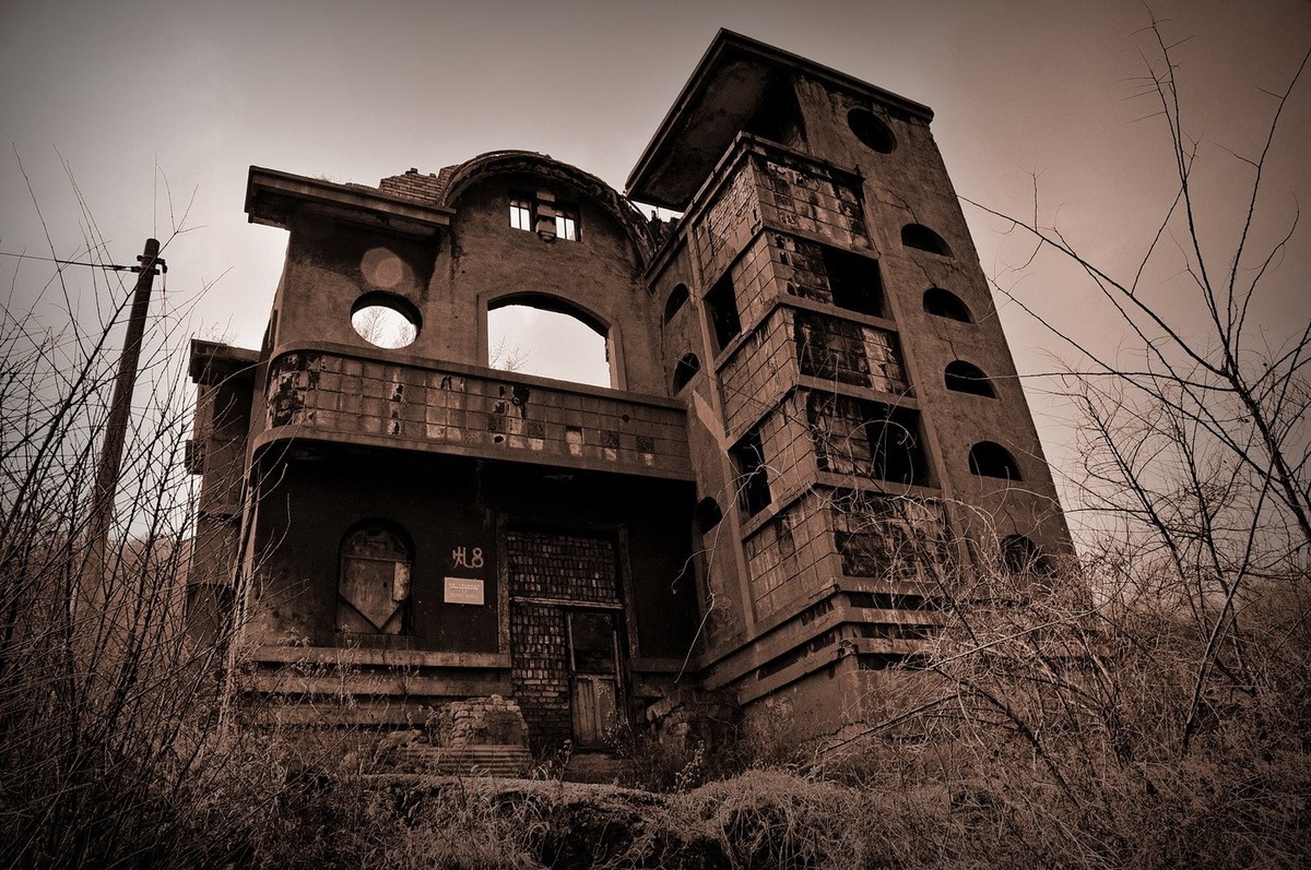 钢铁脊梁[历史遗址]